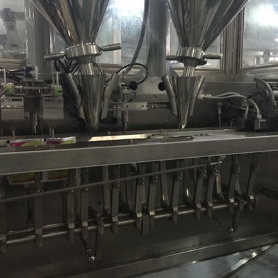 ซื้อ แชร์ โปรแกรมกับเครื่องเติม เครื่องปิดอัตโนมัติสําหรับอัตราการผ่านสูง การผลิตออนไลน์