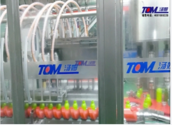 เครื่องติดตามชนิด 100ml-1L ความแน่นของเหลว เติมและเครื่องปิดสําหรับขวด