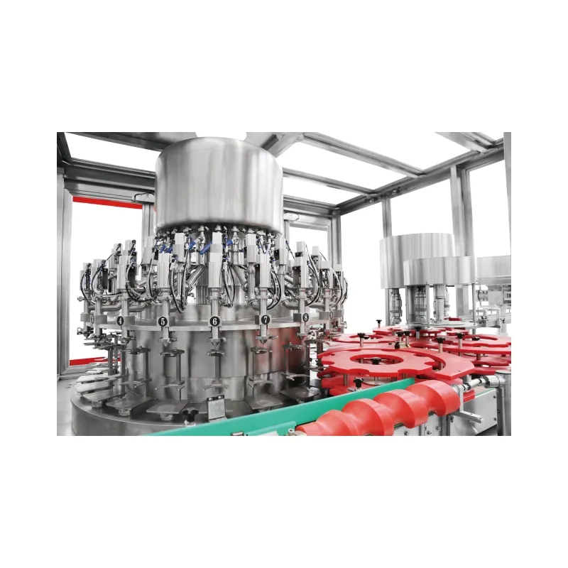 ODM อัตโนมัติของเหลวหลายหัวเฉพาะสิทธิบัตร Antifreeze และน้ํามัน กระป๋องเติมเครื่อง 5